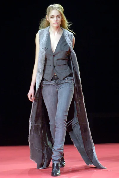 Look 35